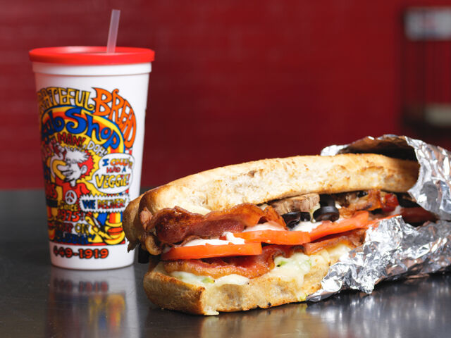 Sandwich Shop: Sub Shop